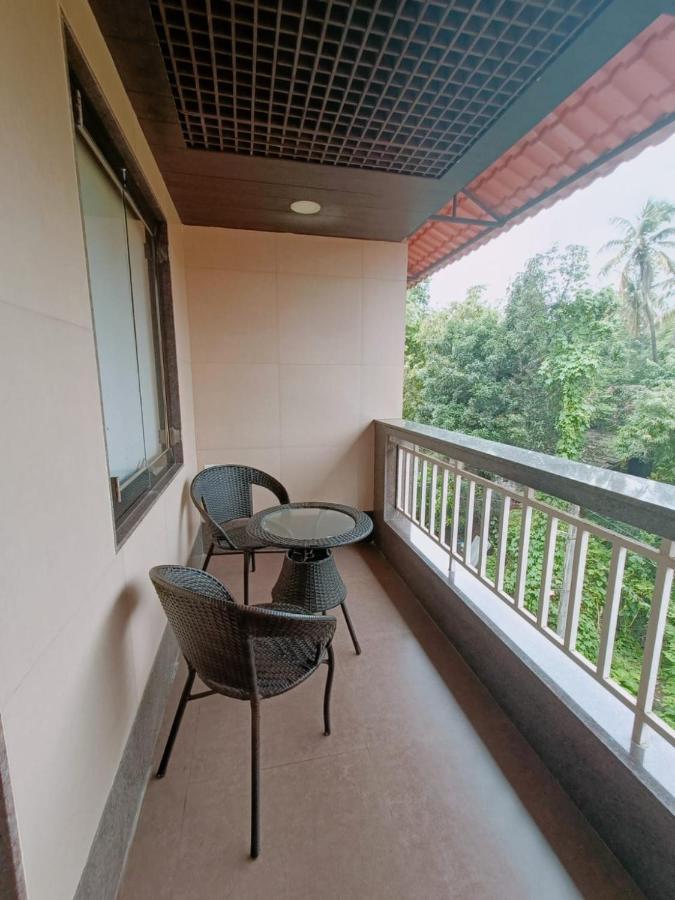 Hotel Amansaraa Bhide Retreat Kihim Exterior foto